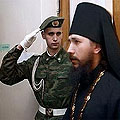 Постановлением Правительства РФ священнослужителям предоставляется право на получение отсрочки от призыва на военную службу