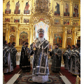Среда первой седмицы: митрополит Климент совершил литургию Преждеосвященных Даров в Свято-Троицком соборе