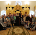 Митрополит Климент принял участие в фасовке "Народных обедов" в Свято-Пафнутьевом монастыре