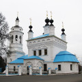 Архиереи Калужской епархии совершили Пасхальную вечерню и утреню в Покровском храме г. Калуги