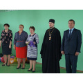 Священник напутствовал выпускников Романовской общеобразовательной школы