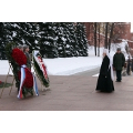 В День защитника Отечества Патриарший наместник Московской епархии возложил венок к могиле Неизвестного солдата у Кремлевской стены