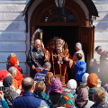 Викарий Калужской епархии посетил Воскресенский приход города Тарусы