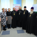 Православная Церковь передала министерству здравоохранения Калужской области стенды «Сохраним жизнь не родившихся детей»