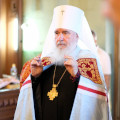 Митрополит Климент совершил всенощное бдение в Покровском кафедральном соборе Астрахани