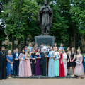 Митрополит Климент вручил аттестаты выпускникам Православной гимназии города Калуги