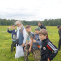 Митрополит Климент и дети из ПМЦ «Златоуст» совершили поход к церкви Николая Чудотворца в селе Николо-Дол