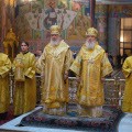 Архипастыри Калужской и Тобольской митрополий совершили всенощное бдение в Свято-Троицком кафедральном соборе