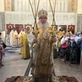 Глава Калужской митрополии совершил Божественную литургию в Петропавловском храме Тарусы