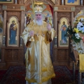 Митрополит Калужский и Боровский Климент возглавил праздничную Божественную литургию в храме Казанской иконы посёлка Октябрьское.