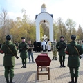 Представители Калужской епархии приняли участие в захоронении военного летчика, погибшего в годы Великой Отечественной войны