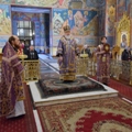 Глава Калужской митрополии совершил Божественную литургию в Свято-Троицком кафедральном соборе