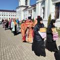 Божественная литургия в женском монастыре Божией Матери в честь образа её "Калужская" в Ждамирово