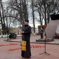 Акция «Свеча Памяти» прошла на центральной площади г. Медынь