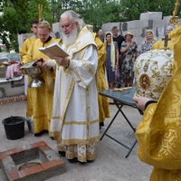 Митрополит Калужский и Боровский Климент совершил чин освящения закладного камня в основание строящегося храма