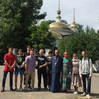 Подростки приняли участие в крестном ходе "Помолимся о земле Калужской"