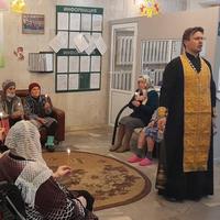 В день Воздвижения Честного и Животворящего Креста Господня в социальных учреждениях Медынского района были совершены водосвятные молебны
