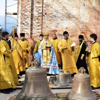 Митрополит Климент совершил чин освящения новых колоколов