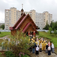 Митрополит Климент совершил Божественную литургию в храме в честь святого князя Владимира на Правом берегу города Калуги
