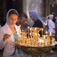В храмах Калужской епархии пройдут общегородские молодежные молебны о даровании супружества и об устроении супружеской жизни